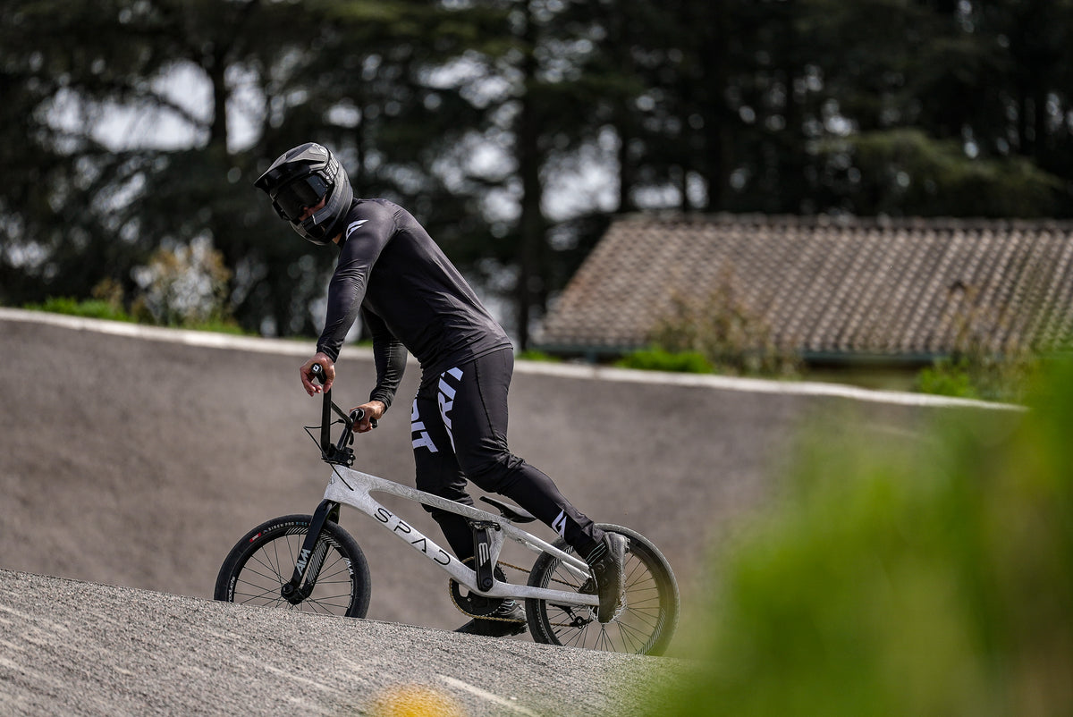 Tenue GRIT Classic Black - Maillot + Pantalon BMX/VTT